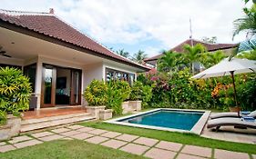 Villa Selaras
